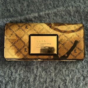 LAMB L.A.M.B. Gwen Stefani Wallet in good used condition